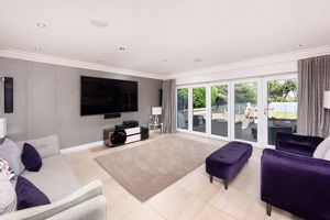 Photo 10- click for photo gallery